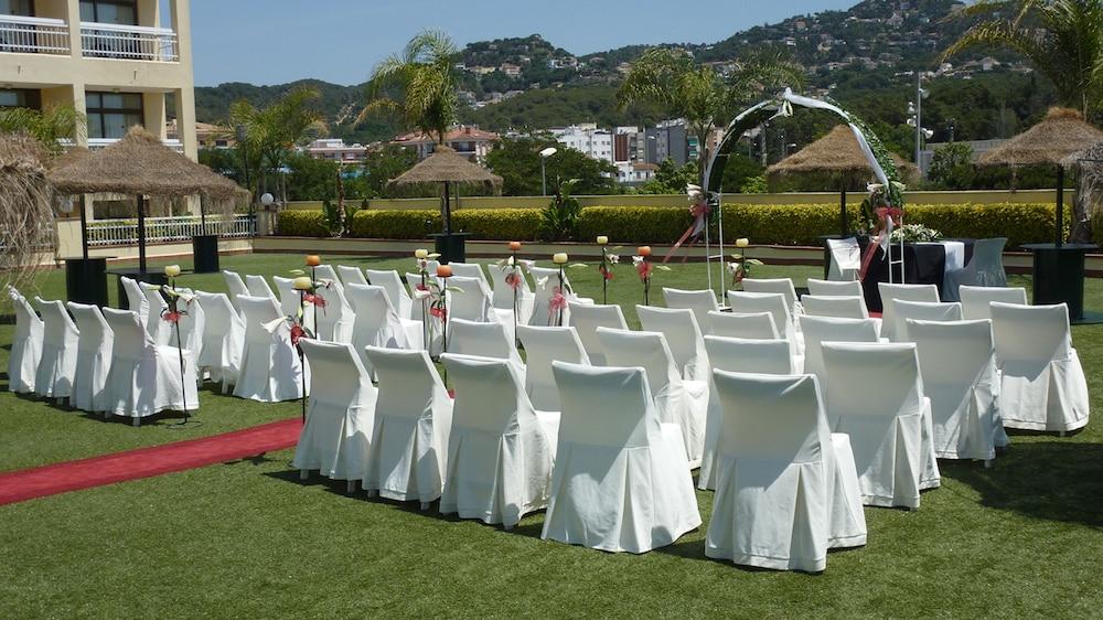 Evenia Olympic Palace Hotel 4*